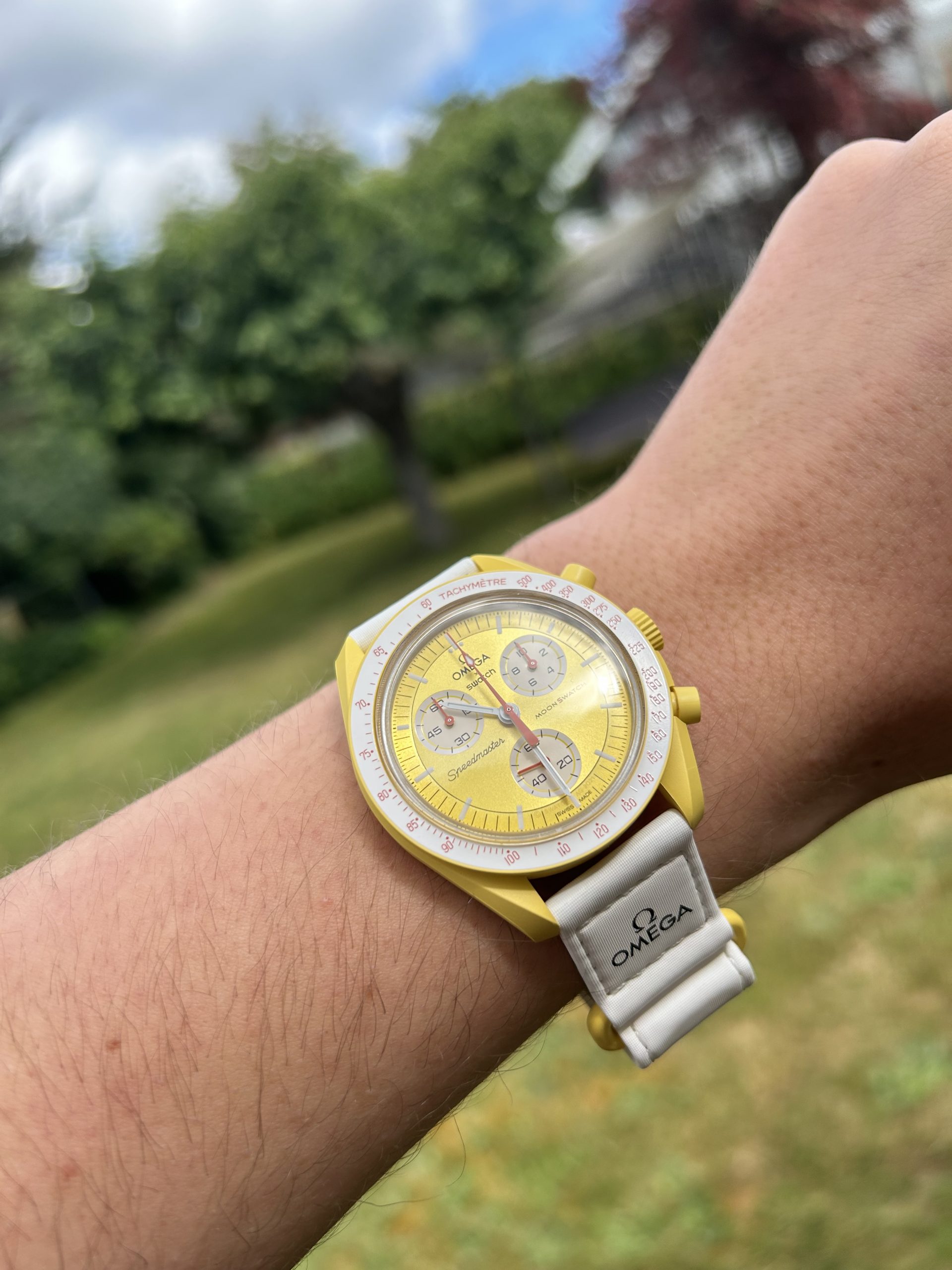 人気レア】OMEGA✖️SWATCH TO THE SUNオメガとスウォッチの初コラボ ...